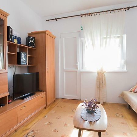 Apartment Ana Vodice Exterior photo