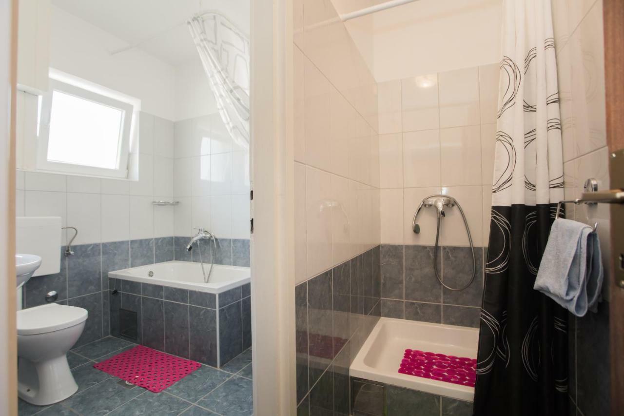 Apartment Ana Vodice Exterior photo