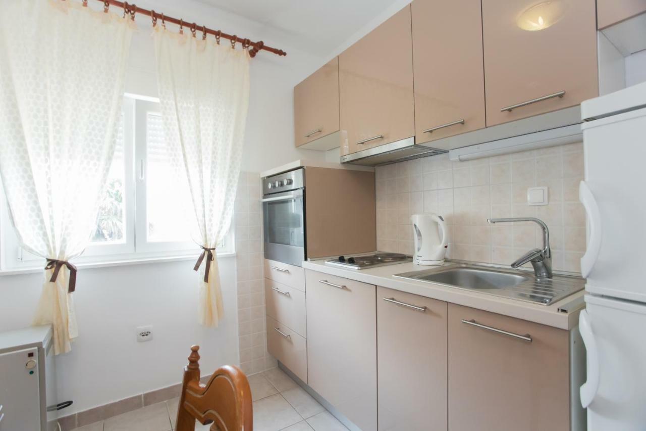 Apartment Ana Vodice Exterior photo