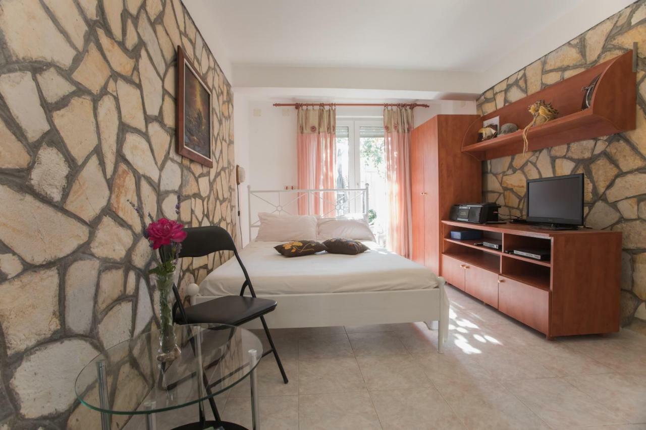 Apartment Ana Vodice Exterior photo